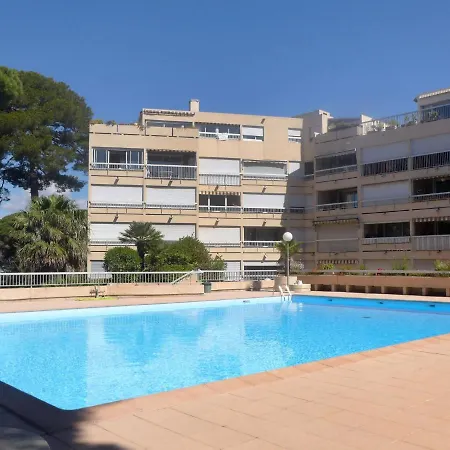 Le Zodiaque Ii-2 By Interhome *